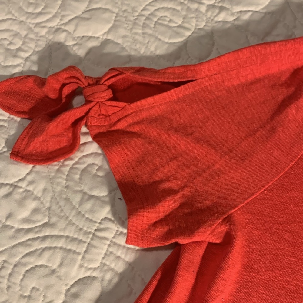 Talbots tie sleeve tee - Picture 2 of 8